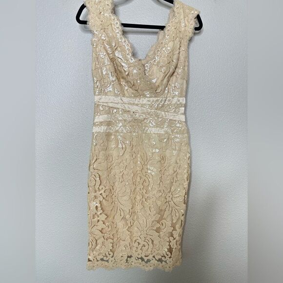 TADASHI Shoji Primrose Embroidered Lace Sheath Cocktail Dress Ivory Nude Size 4 - Picture 2 of 10
